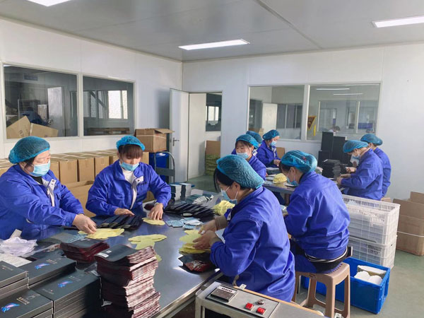 膏藥加工如何代加工？膏藥貼牌廠(chǎng)家這樣選不會(huì)錯(cuò)
